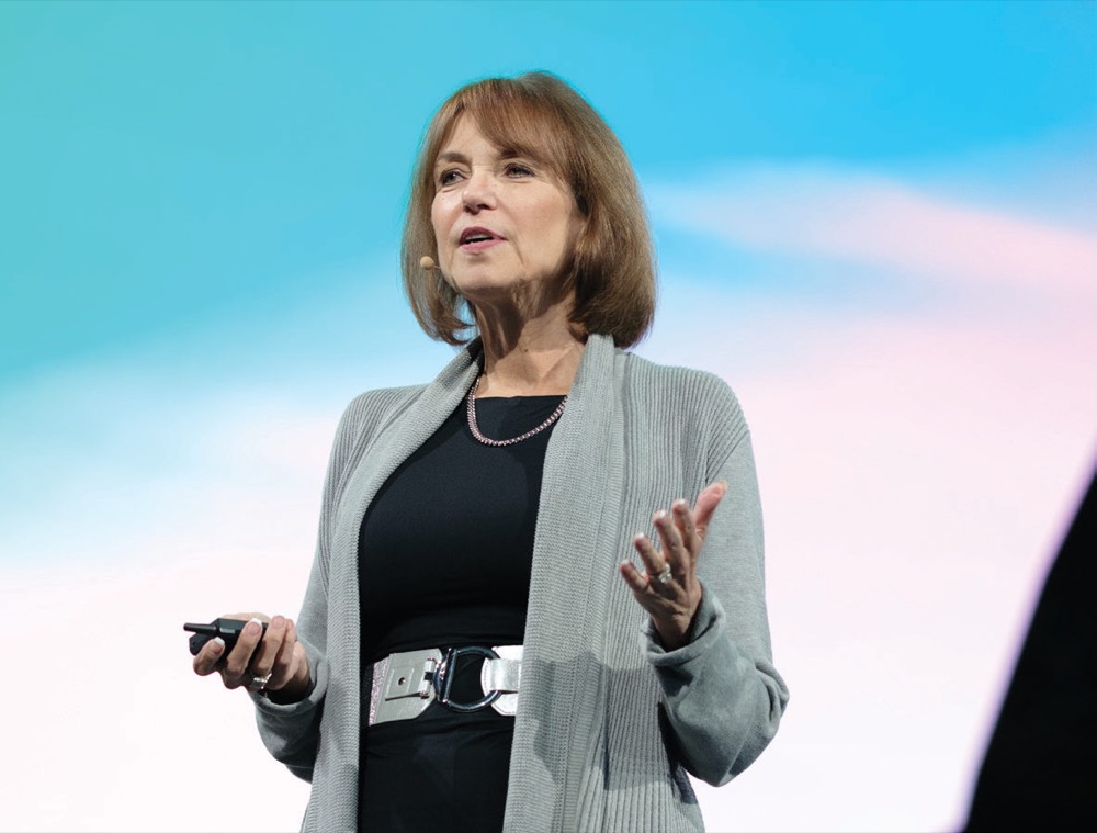 Cynthia Kersey speaks on stage at Global Convention